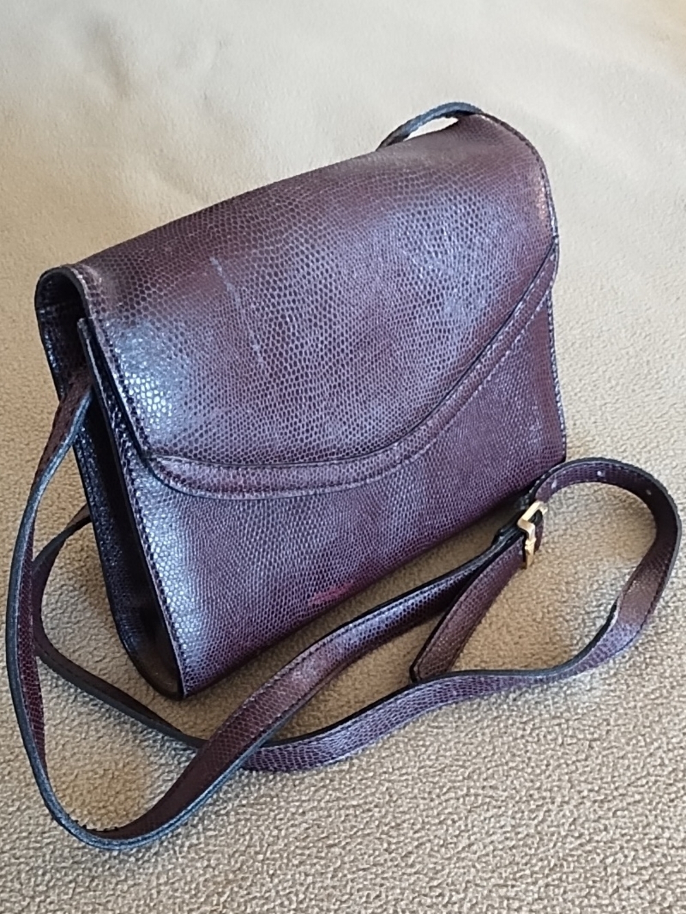 VTG Henry Saxel Paris Burgundy Lizard Embossed Leather Accordion Crossbody Bag